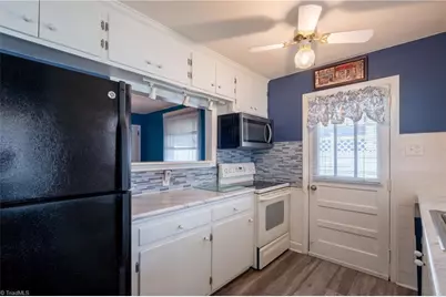 520 Gales Avenue, Winston-Salem, NC 27103 - Photo 5