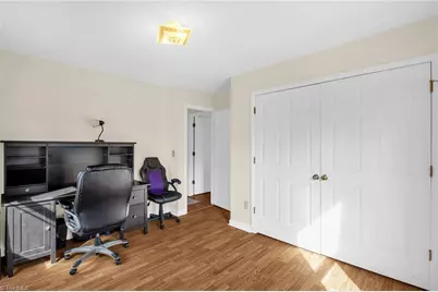 123 Rocky Knoll Circle, Greensboro, NC 27406 - Photo 23