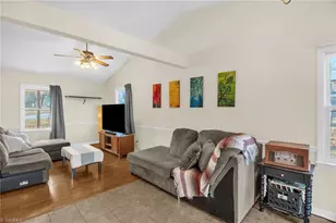 123 Rocky Knoll Cir, Greensboro, NC 27406 - Photo 11