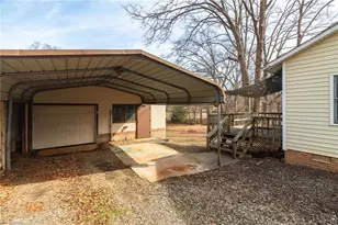 123 Rocky Knoll Cir, Greensboro, NC 27406 - Photo 29