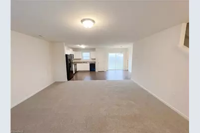 211 Sumter Court, Burlington, NC 27217 - Photo 5