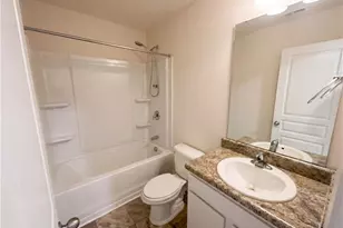 211 Sumter Ct, Burlington, NC 27217 - Photo 15