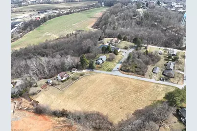 720 Woodland Boulevard, Wilkesboro, NC 28697 - Photo 47