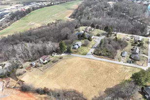 720 Woodland Blvd, Wilkesboro, NC 28697 - Photo 47