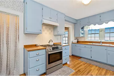 720 Woodland Boulevard, Wilkesboro, NC 28697 - Photo 17