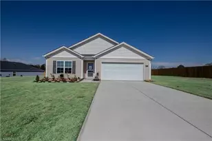 202 Alamos Ave, Lexington, NC 27295 - Photo 1