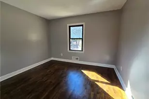 912 Friendly Rd, Eden, NC 27288 - Photo 13