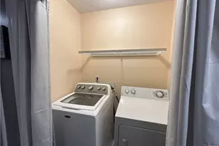 240 Oakcrest Dr, Madison, NC 27025 - Photo 21