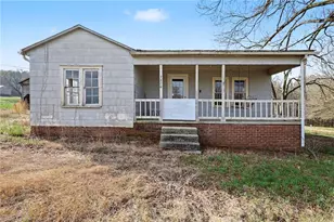 3470 Old Bachelor Creek Rd, Seagrove, NC 27341 - Photo 1