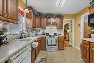 1878 Camden Forest Dr, Winston-Salem, NC 27127 - Photo 17