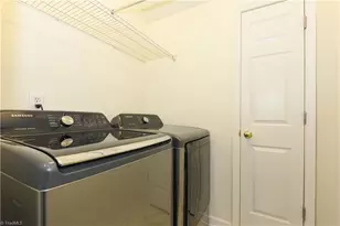 4406 Chimney Springs Dr, Greensboro, NC 27407 - Photo 31