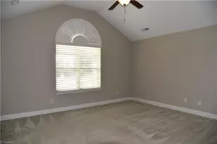 4246 Plantation Ridge Ln, Greensboro, NC 27409 - Photo 13