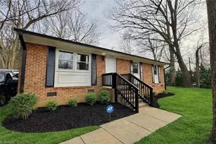 2010 Sharonbrook Dr, Greensboro, NC 27405 - Photo 3