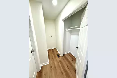 2010 Sharonbrook Drive, Greensboro, NC 27405 - Photo 9