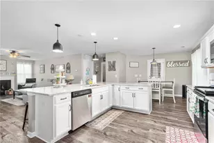 1906 Skylane Ct, Graham, NC 27253 - Photo 11