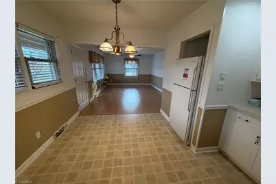 200 Arlington Street, Mount Airy, NC 27030 - Photo 11