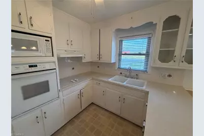 200 Arlington Street, Mount Airy, NC 27030 - Photo 9