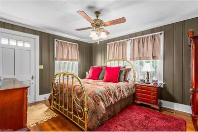 1916 Guilford College Road, Jamestown, NC 27282 - Photo 17