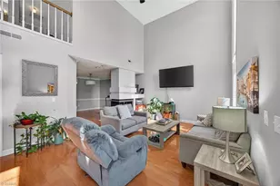 7 Cedar Knoll Ct, Greensboro, NC 27407 - Photo 5