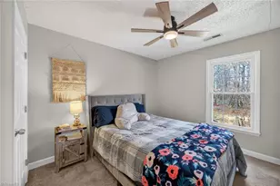 7 Cedar Knoll Ct, Greensboro, NC 27407 - Photo 25