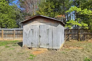 249 Quail Hill Dr, Lexington, NC 27295 - Photo 3