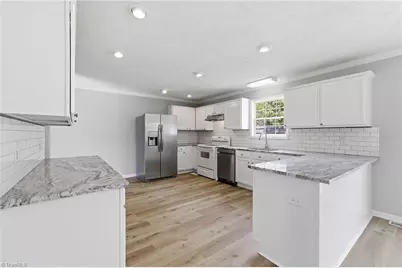 249 Quail Hill Drive, Lexington, NC 27295 - Photo 9