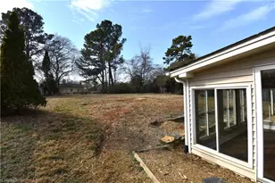 5107 Bayberry Ln, Greensboro, NC 27455 - Photo 29