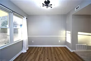 5107 Bayberry Ln, Greensboro, NC 27455 - Photo 7