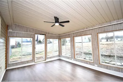 5107 Bayberry Lane, Greensboro, NC 27455 - Photo 17