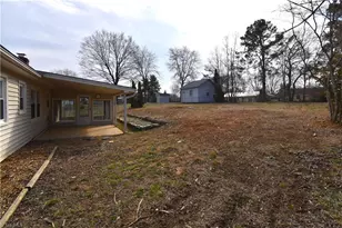 5107 Bayberry Ln, Greensboro, NC 27455 - Photo 27