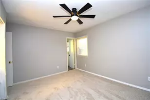 5107 Bayberry Ln, Greensboro, NC 27455 - Photo 21