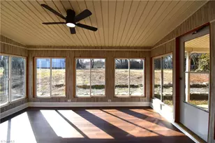 5107 Bayberry Ln, Greensboro, NC 27455 - Photo 15