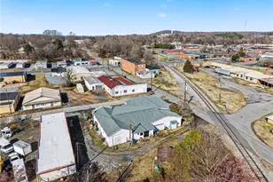 11 Bell Ave, Denton, NC 27239 - Photo 3