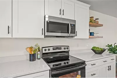 1406 Chatham Drive, High Point, NC 27265 - Photo 11