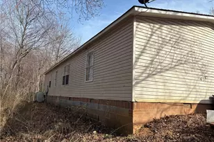 125 Maple Hollow Rd, Mount Airy, NC 27030 - Photo 3