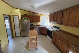 125 Maple Hollow Rd, Mount Airy, NC 27030 - Photo 5