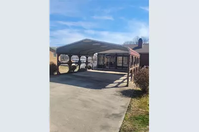 250 Hilltop Acres Street, North Wilkesboro, NC 28659 - Photo 7