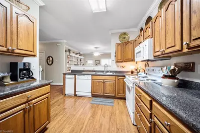 121 Fox Haven Court, Lexington, NC 27292 - Photo 7