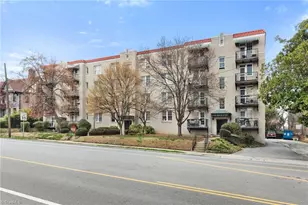 1013 N Elm St, Greensboro, NC 27401 - Photo 3