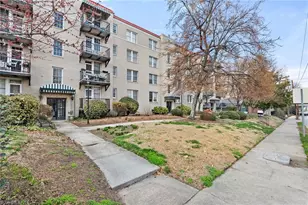 1013 N Elm St, Greensboro, NC 27401 - Photo 5