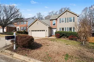3608 Two Oaks Dr, Greensboro, NC 27410 - Photo 3