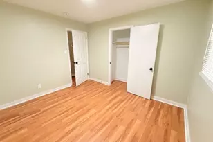 215 Marshall St, Greensboro, NC 27401 - Photo 11