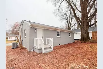 215 Marshall Street, Greensboro, NC 27401 - Photo 3