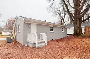 215 Marshall St, Greensboro, NC 27401 - Photo 3