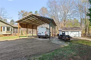 200 Winsom Rd, Kernersville, NC 27284 - Photo 39
