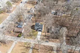 2603 Cromwell Rd, Greensboro, NC 27407 - Photo 15