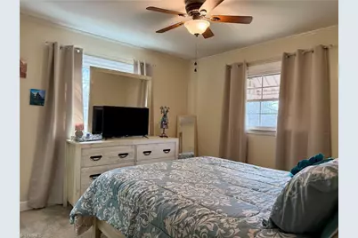 139 Pelham Street, Haw River, NC 27258 - Photo 25