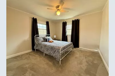 139 Pelham Street, Haw River, NC 27258 - Photo 27