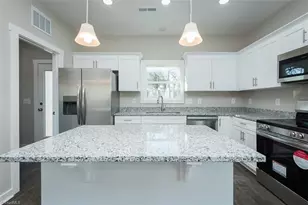 555 Pinnix Rd, Burlington, NC 27217 - Photo 9