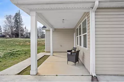 444 Weatherly Street, Ramseur, NC 27316 - Photo 3